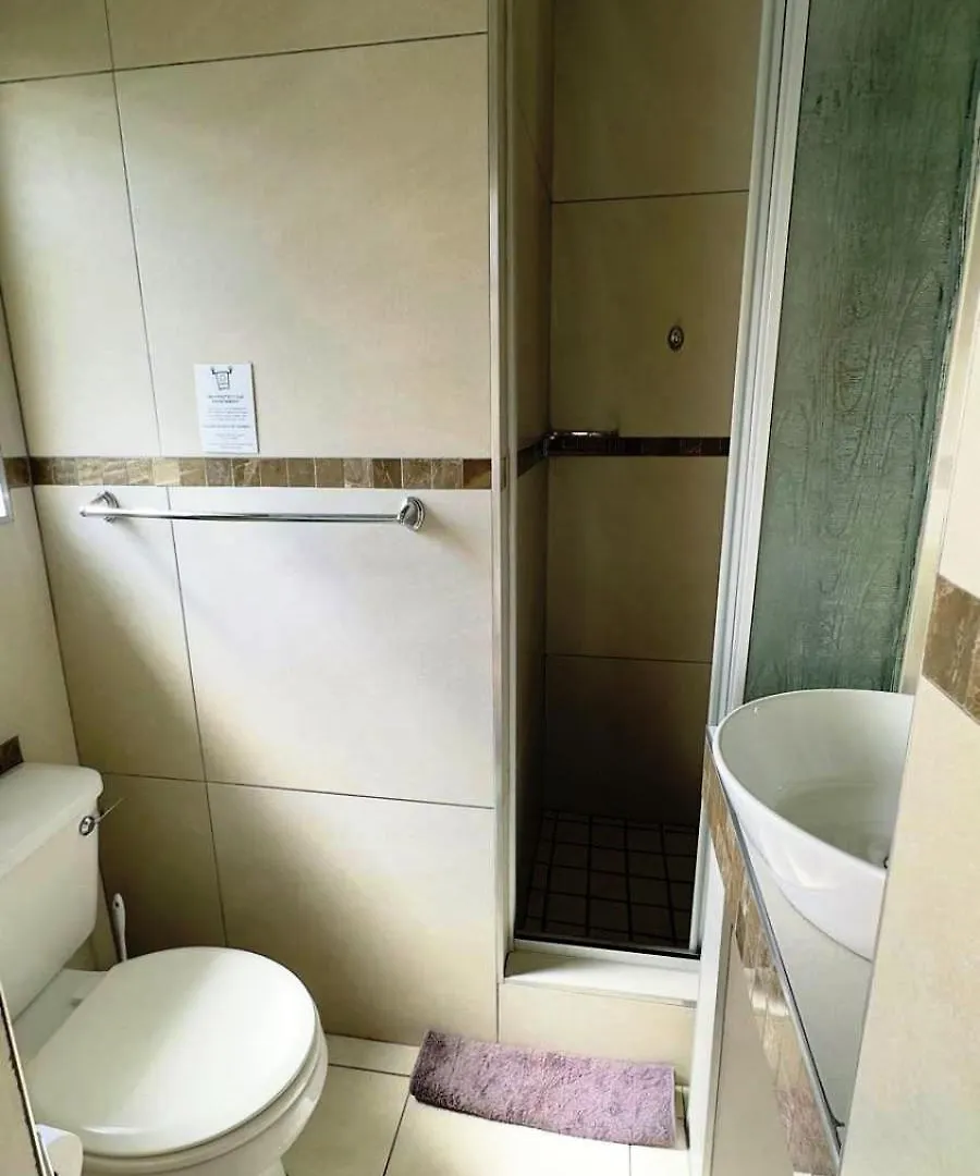 Plattekloof Premium Lodge Bellville Gasthof