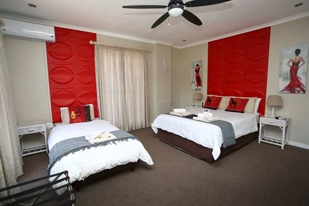 Gasthof Plattekloof Premium Lodge Bellville