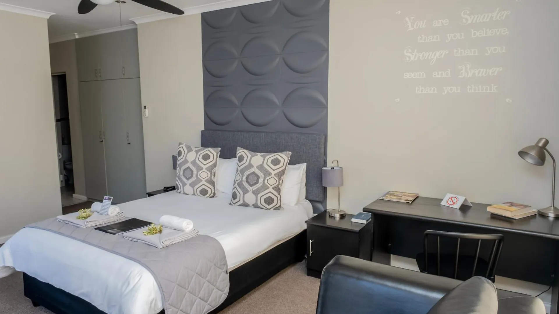 Plattekloof Premium Lodge